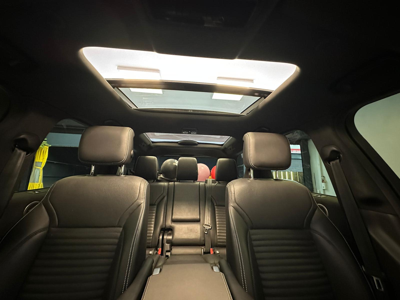 LAND ROVER DISCOVERY 16